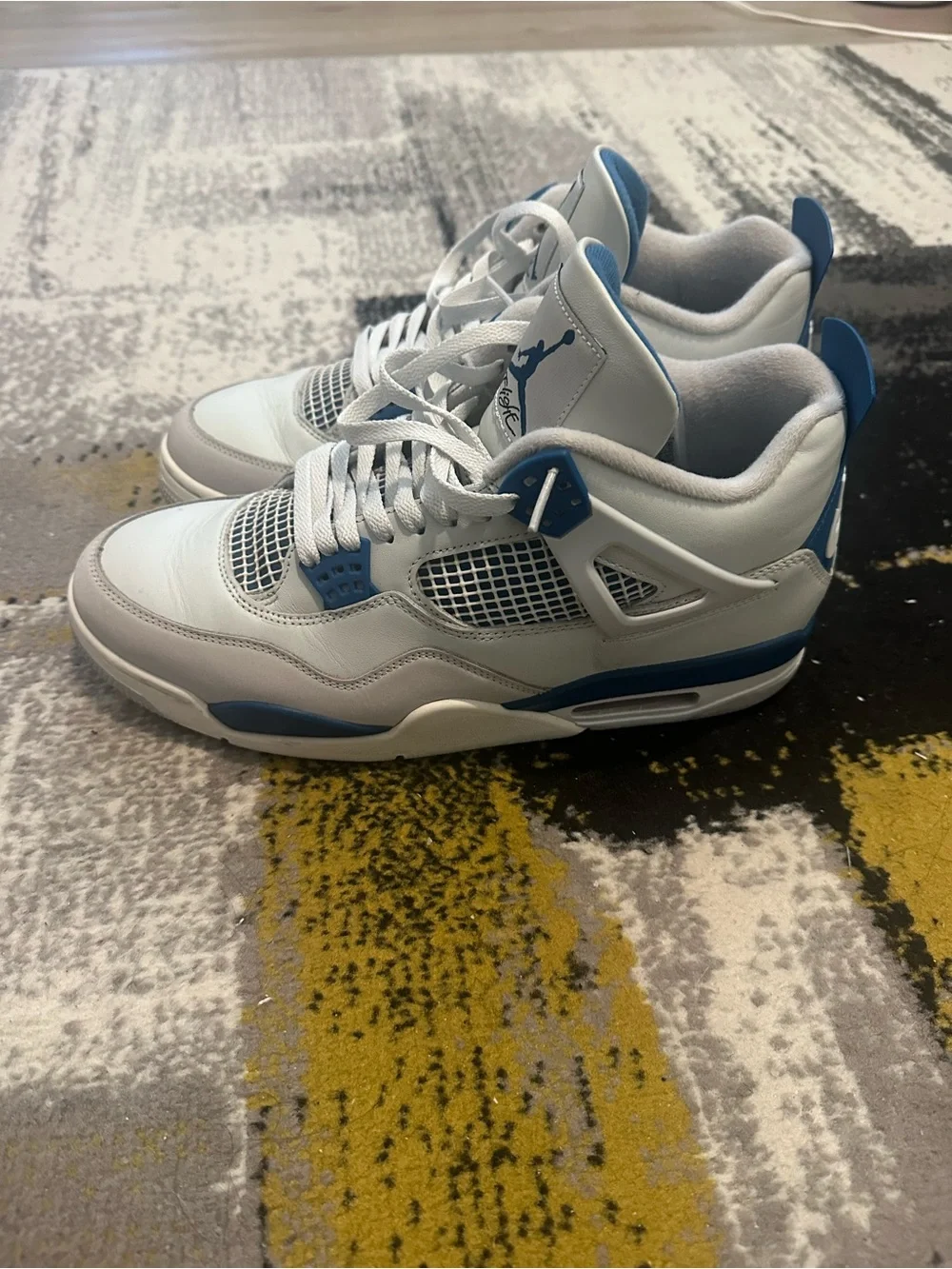 Retro Air Jordan 4 Military Blue